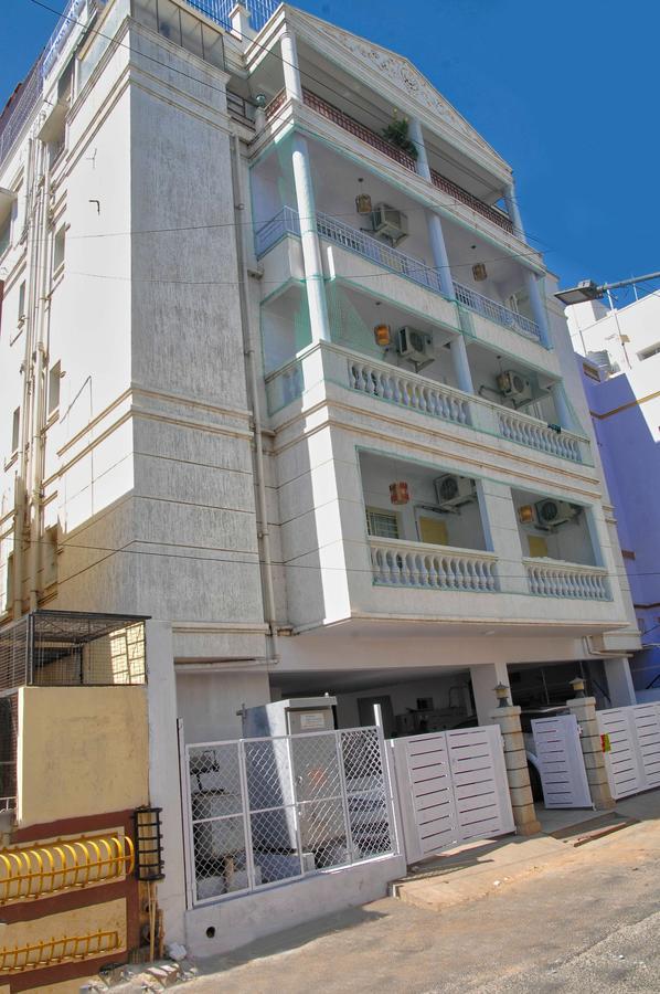 White Bricks Inn Bangalore Ngoại thất bức ảnh